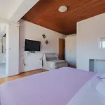 Perica Apartment And Perica Room With Separate Entrance