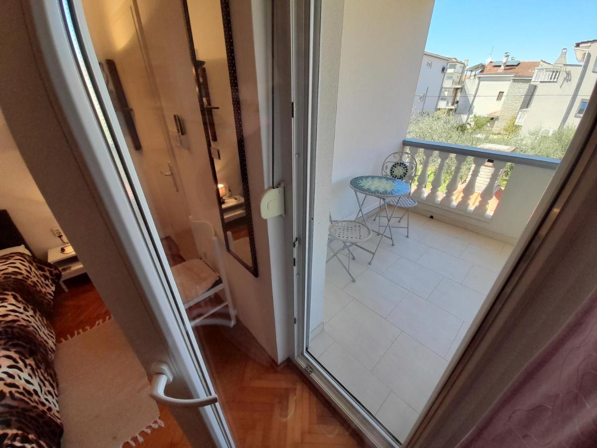 Apartment Perica And Perica With Separate Entrance