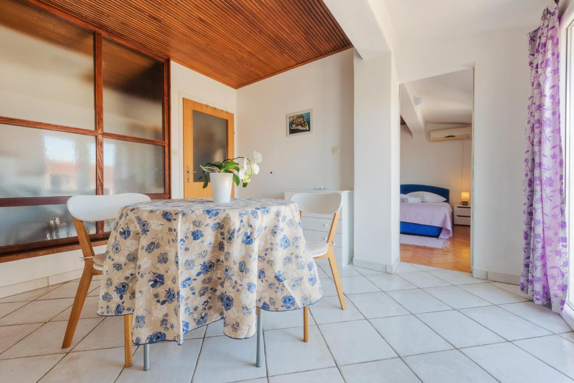 Perica And Perica With Separate Entrance Apartament