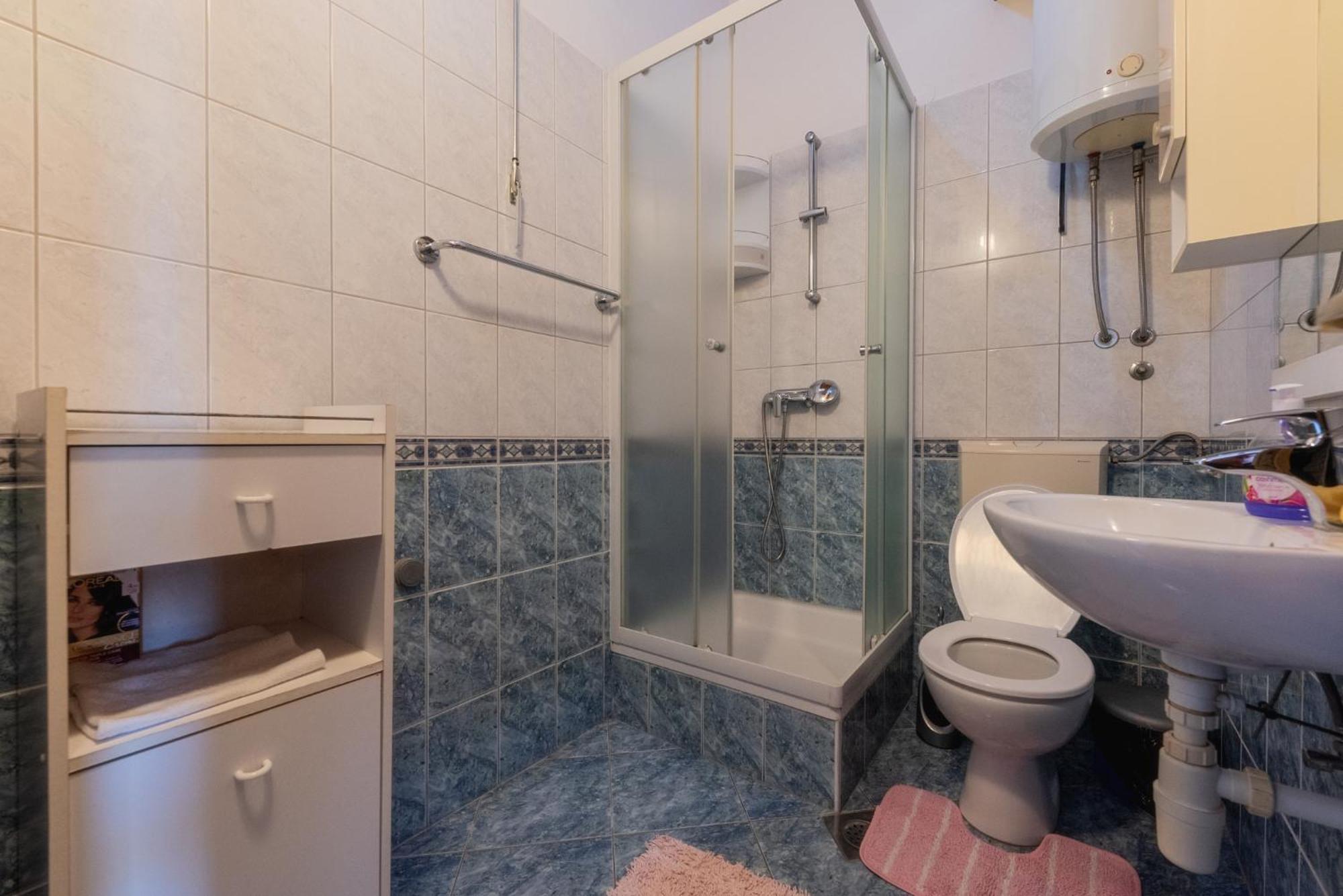 Apartment Perica And Perica With Separate Entrance Zadar