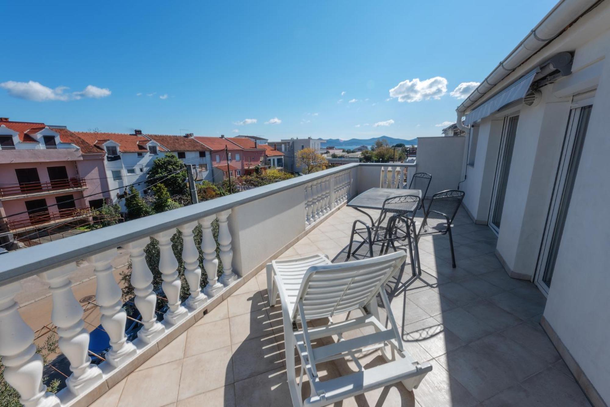 Perica And Perica With Separate Entrance Apartment *