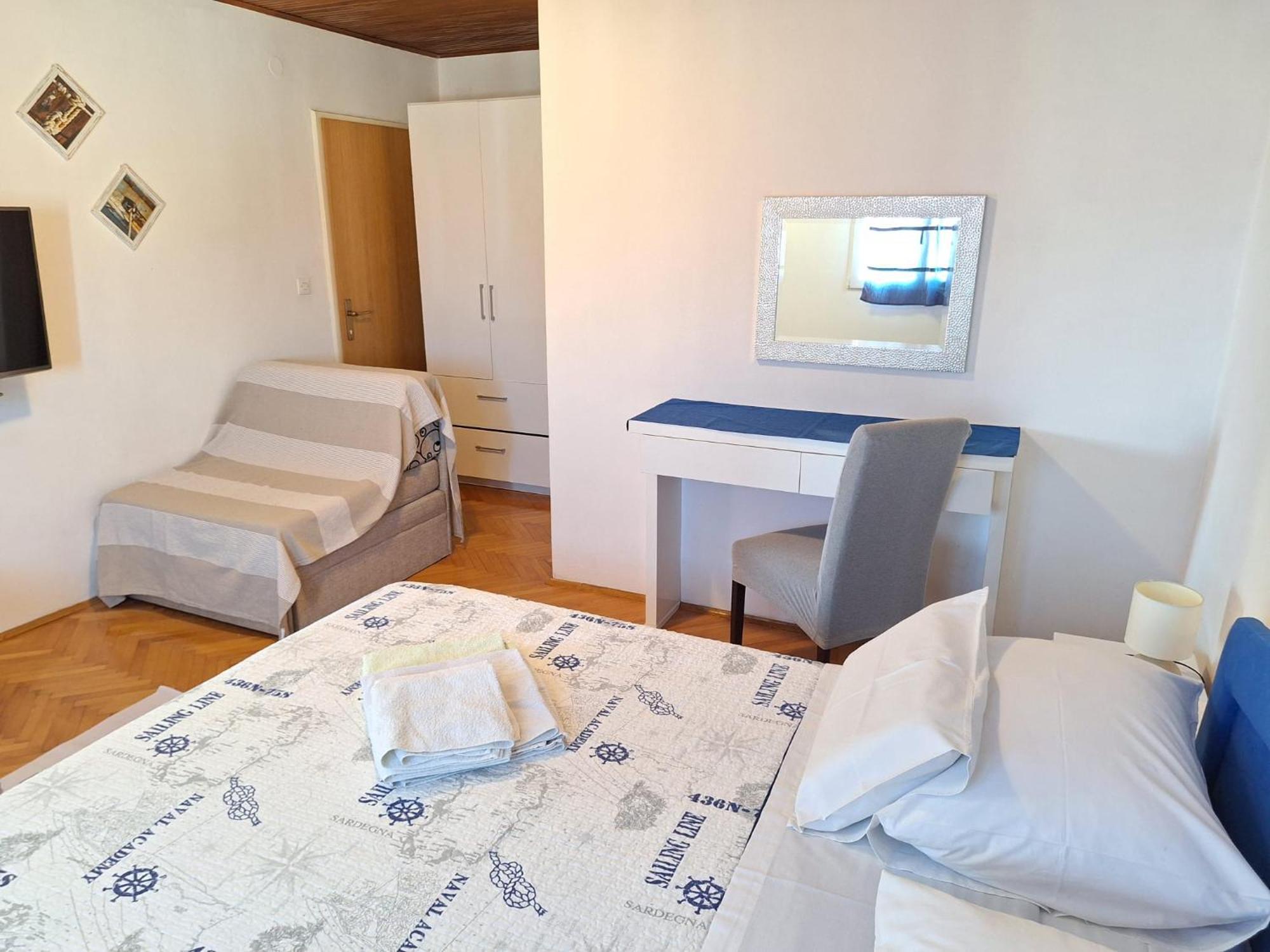 Perica And Perica With Separate Entrance Appartement *